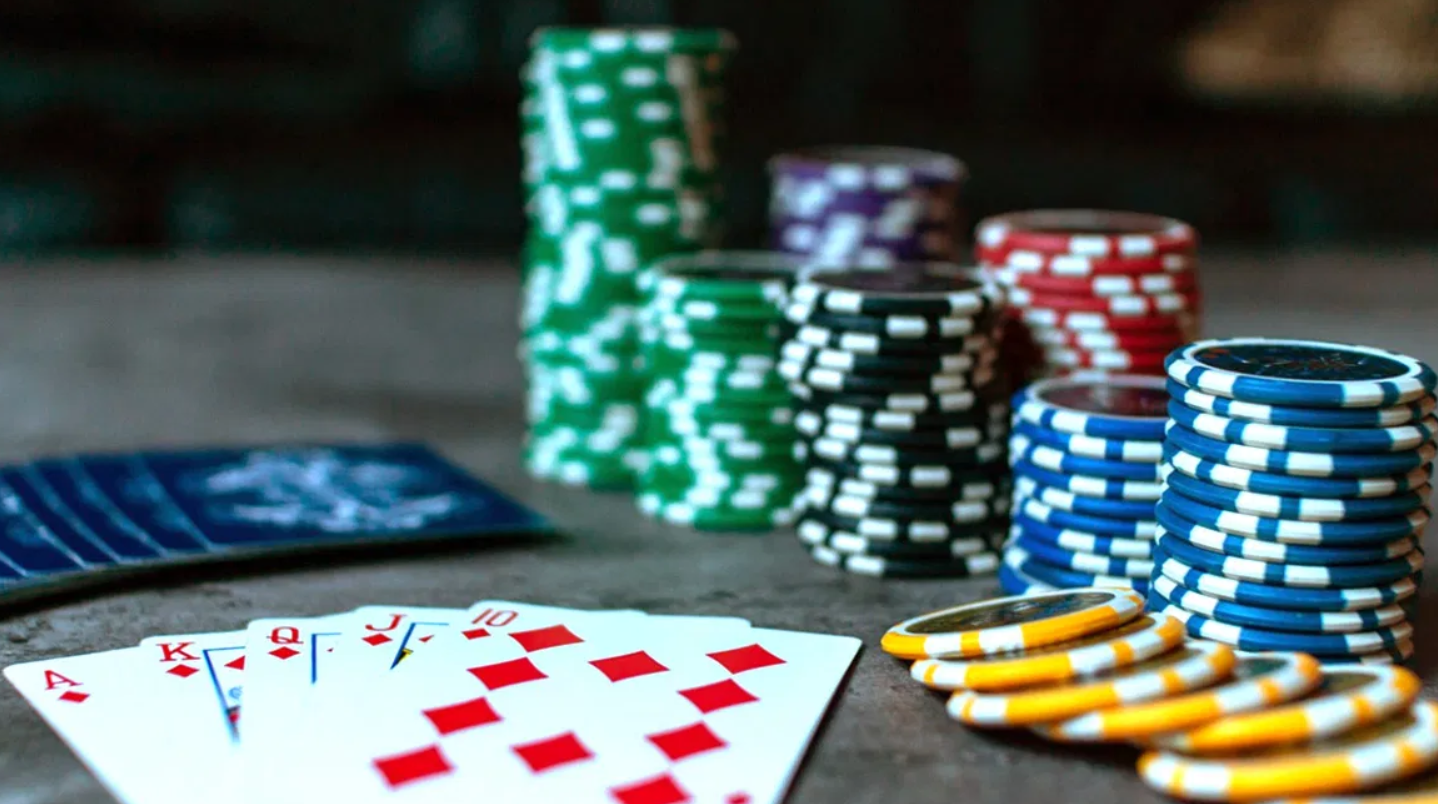 Real Vegas Slots Real Money: Spin for Big Wins and Exciting Prizes